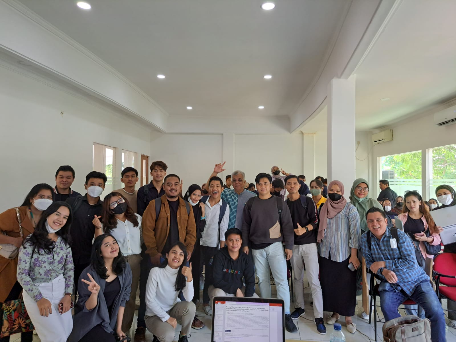 Kuliah Kelas Karyawan STIE Unisadhuguna 