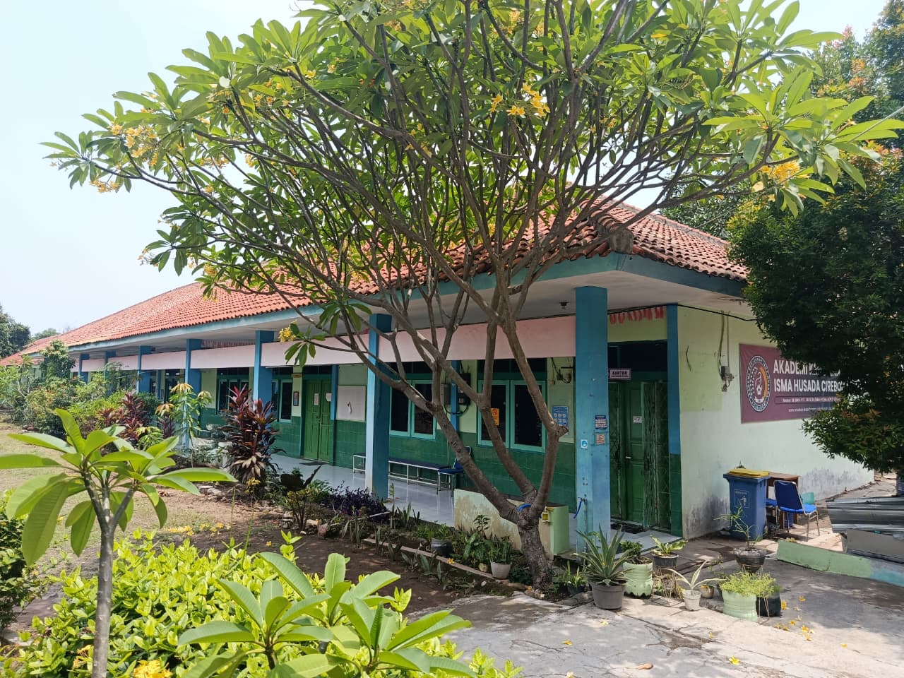 Daftar Kuliah Murah Di Kampus Akbid Isma Husada Cirebon