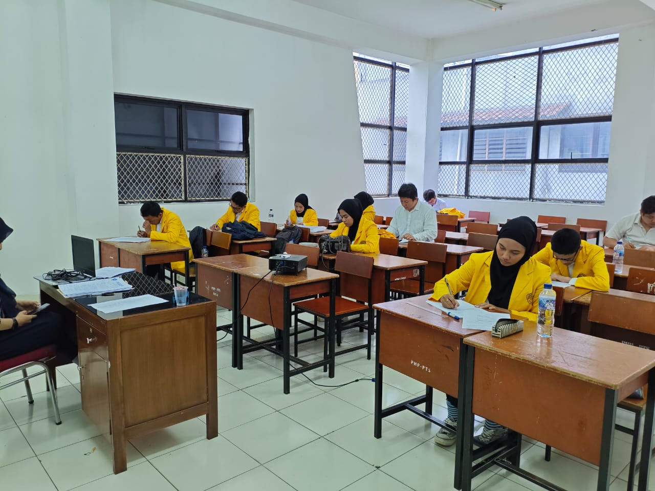 Kampus Untuk Kalian yang Mau Kuliah Sambil Kerja di Bekasi