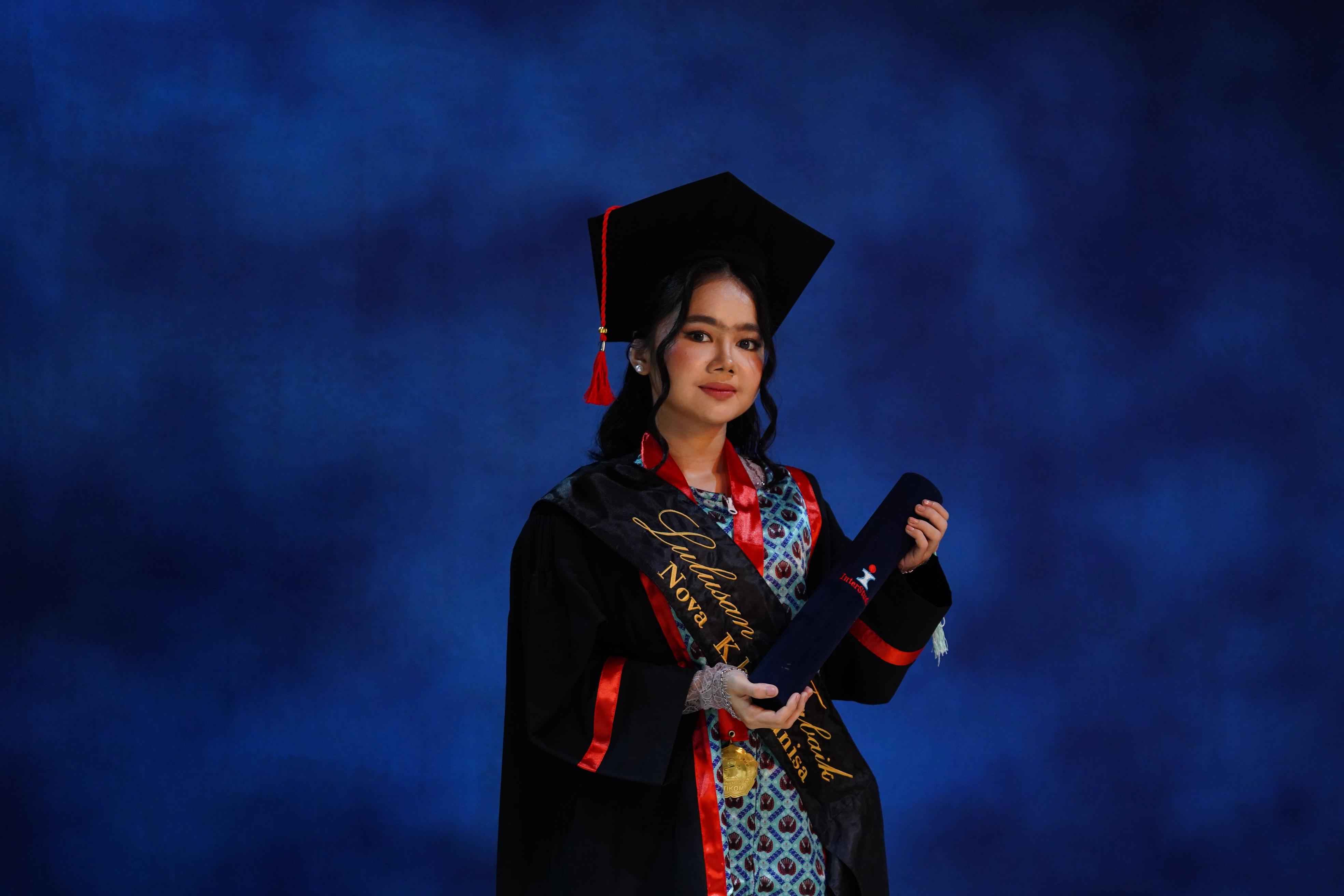 Saatnya Naik Level Karier dengan Kuliah Karyawan