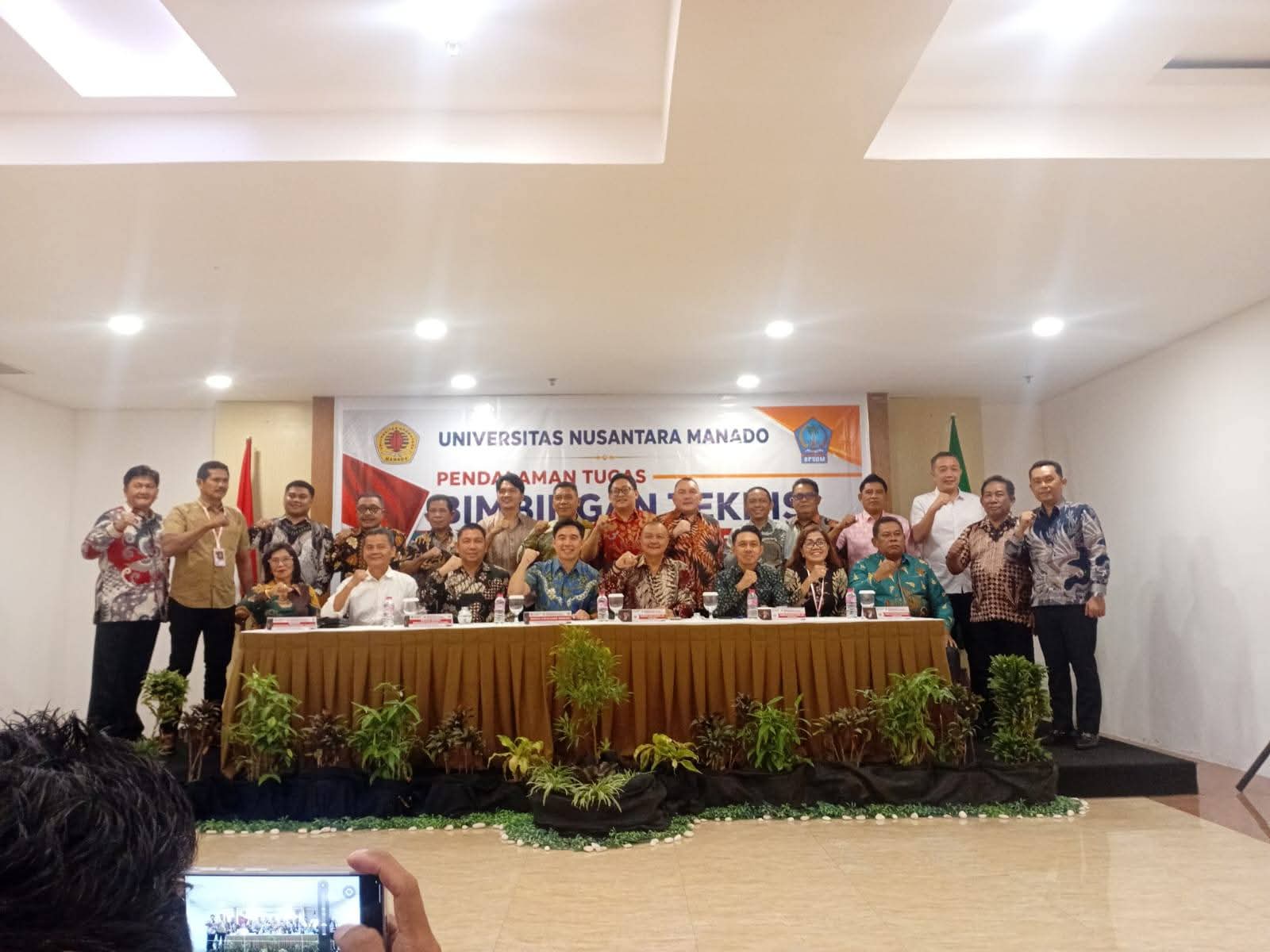 Temukan Kebahagiaanmu di Universitas Nusantara Manando