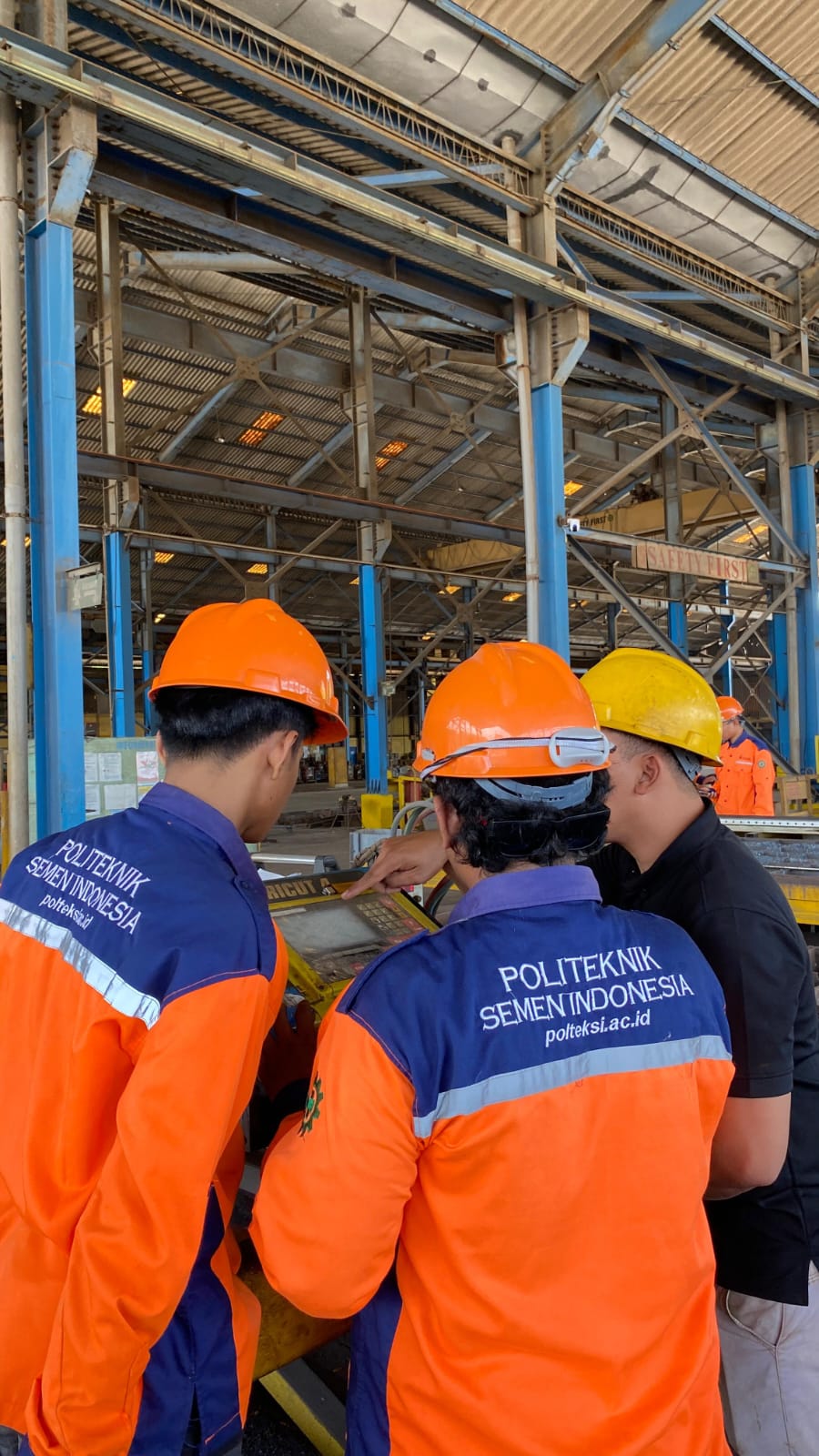 Keunggulan Politeknik Semen Indonesia