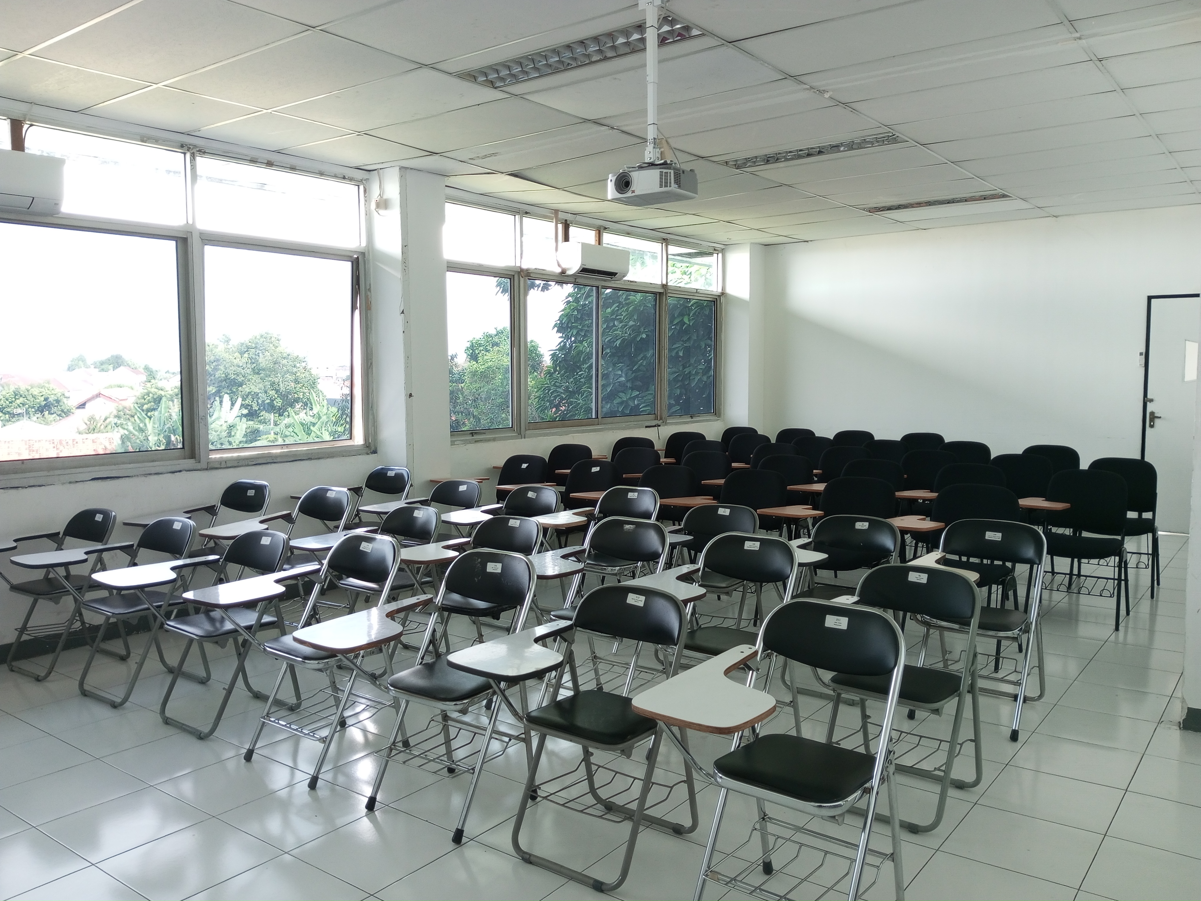 Kelas Karyawan Fleksibel Dan Terjangkau Daerah Pondok Gede