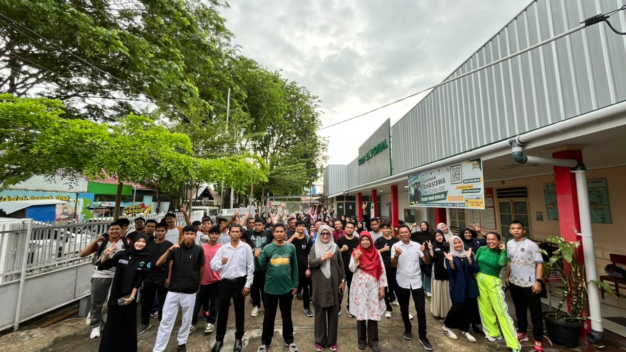 Kegiatan Senam Ceria Bersama Mahasiswa STISIP Imam Bonjol Padang