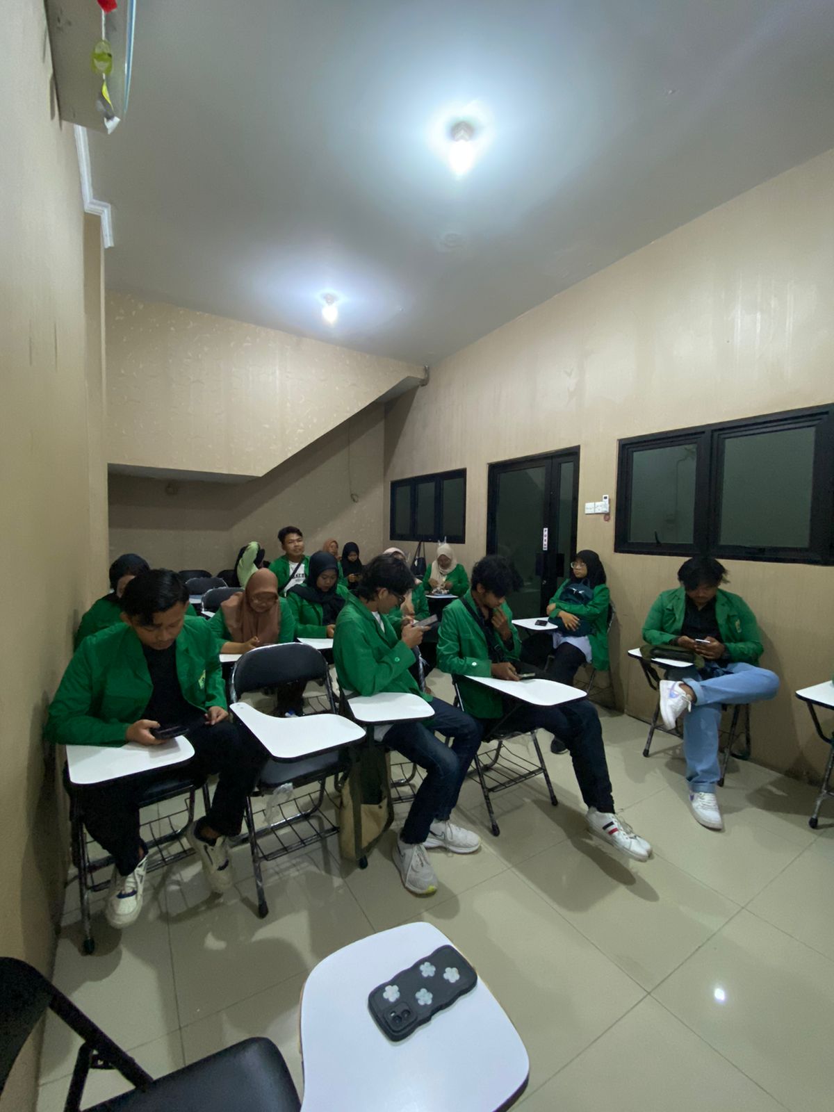 Kampus Syariah terbaik di Karawang