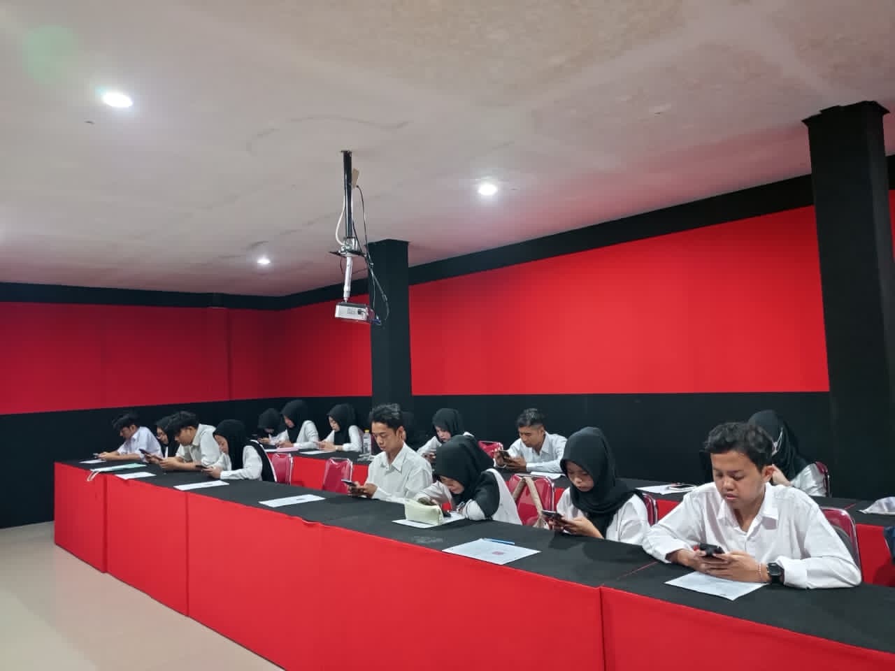 Ujian Susulan UTS STIE Cirebon