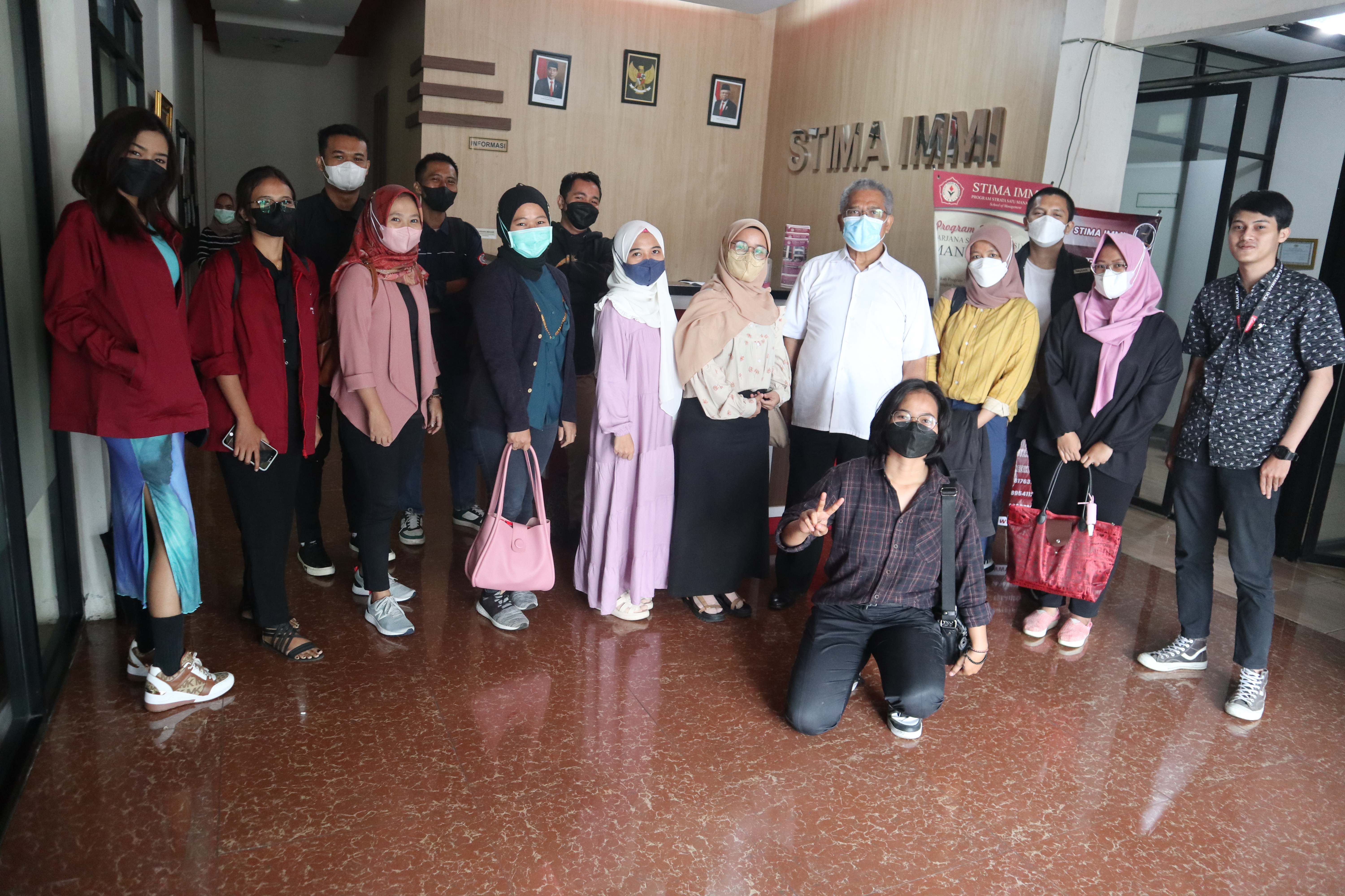 Kelas Karyawan S1 Manajemen Dengan Konsentrasi Manajemen Bisnis di Pamulang