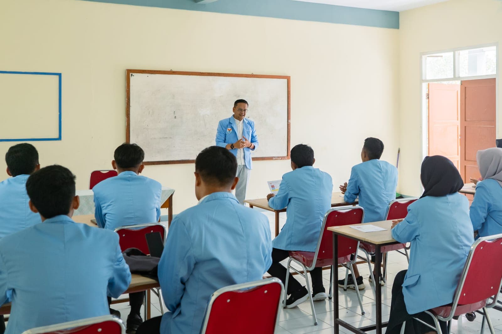 Kenapa Setelah Lulus Sekolah Kita Sering Bingung Mau Jadi Apa