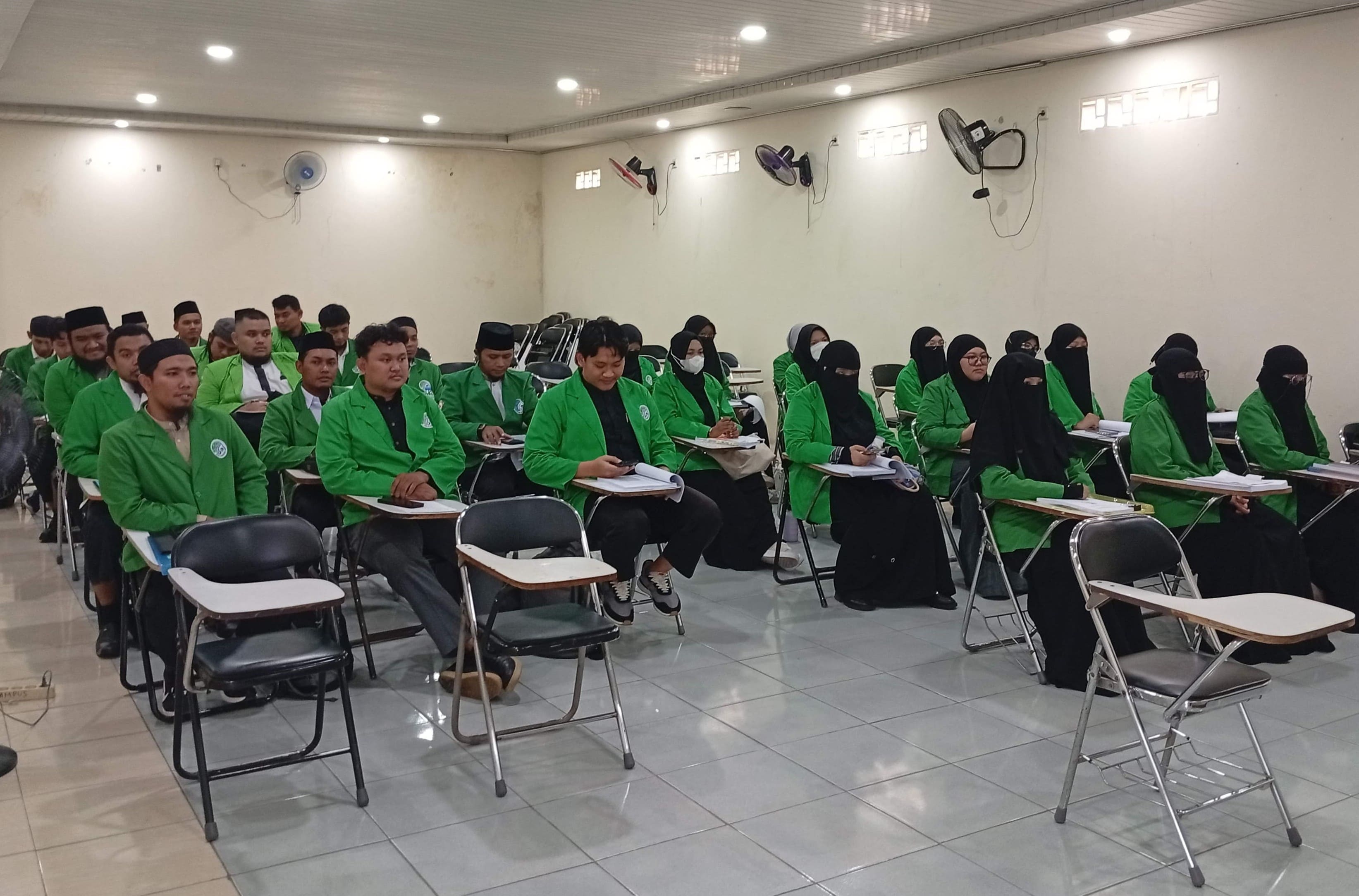 Jadwal Kuliah Malam Hari di Kampus Institut Agama Islam Nusantara
