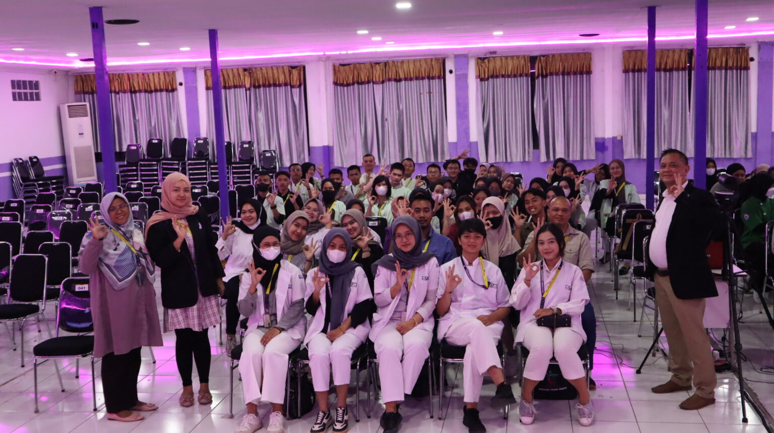 Politeknik Piksi Ganesha Bandung Merupakam Kampus Kesehatan Unggulan 
