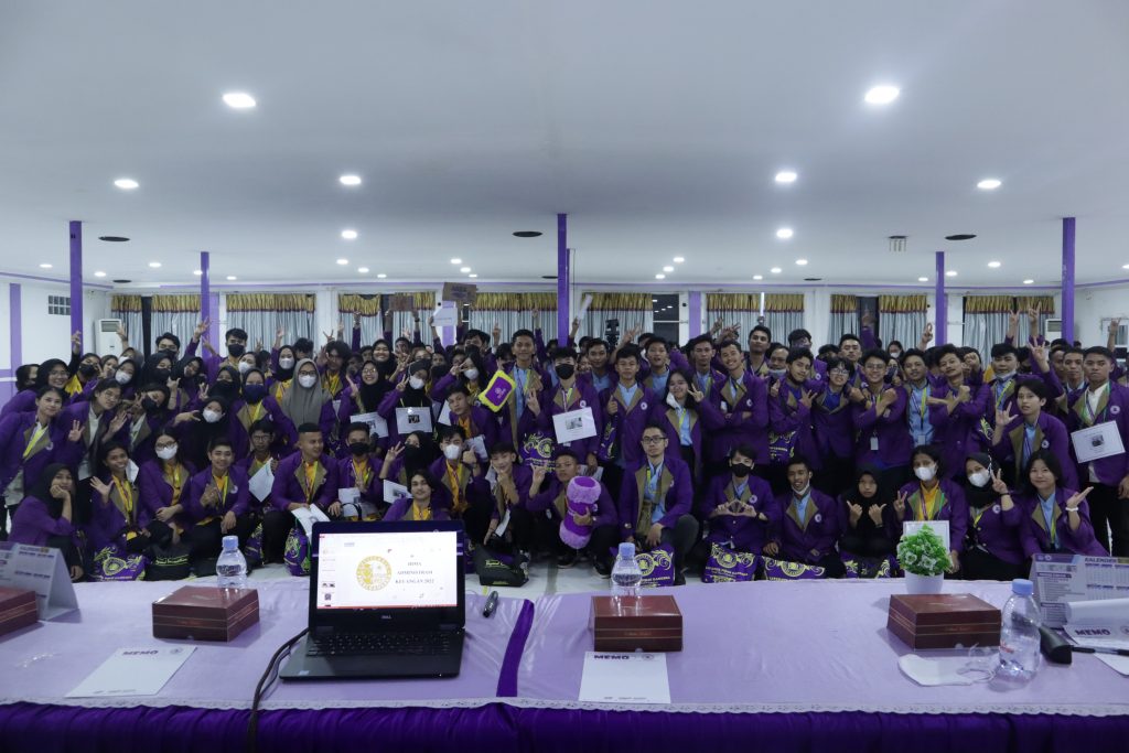 Kuliah Jurusan D3 Administrasi Kantor dan Keuangan di Bandung
