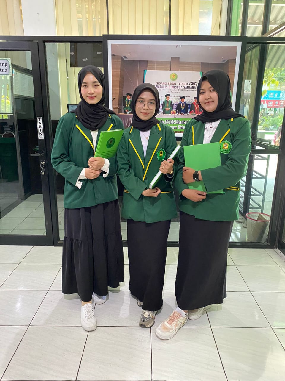 Uang Pangkal di Kampus STES Bhakti Nugraha