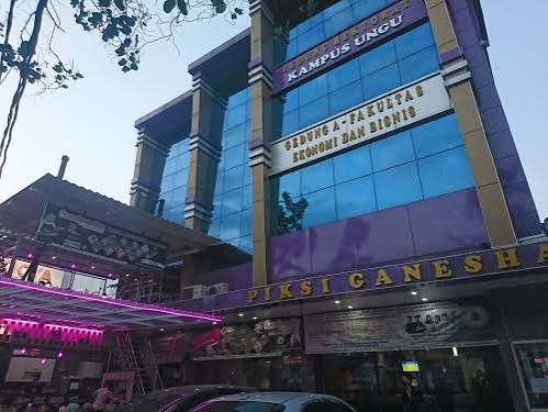 Kampus Swasta Vokasi Terbaik Piksi Ganesha Bandung
